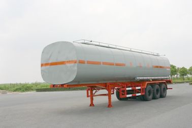 （45.5立方）宏宙牌HZZ9402GHY化工液体运输半挂车